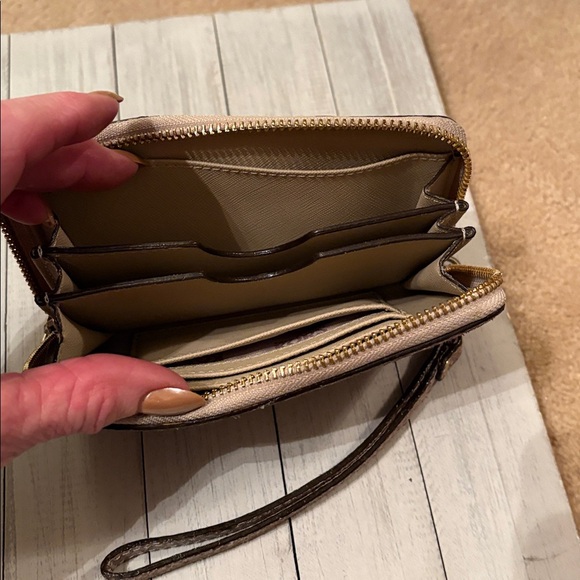 Michael Kors Brown Snakeskin Wristlet Clutch - Picture 7 of 9